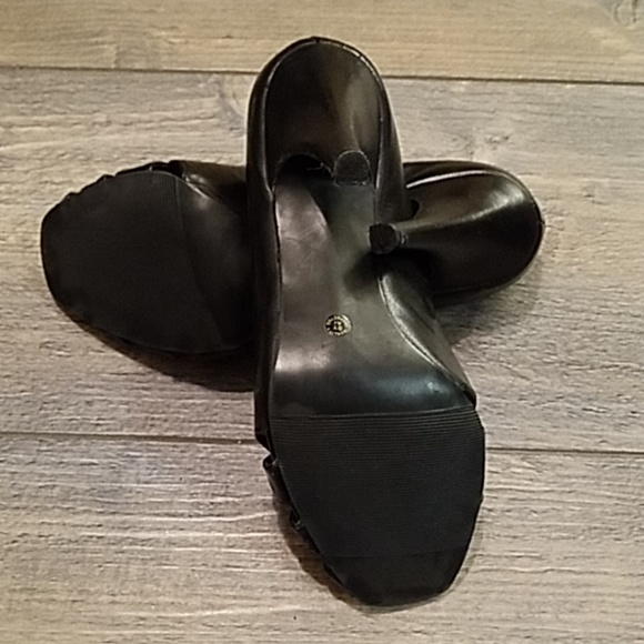 Worthington Black Woven Front Heels Size 8.5 — Lightly Worn, Stylish & Unique - Picture 2 of 3